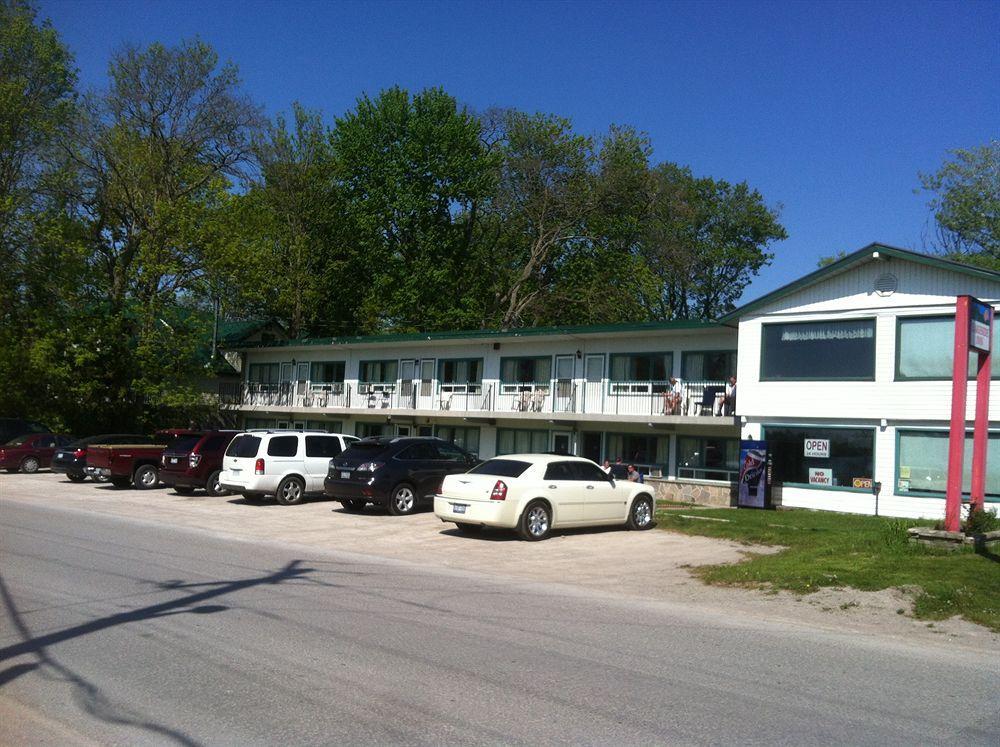 Lakeside Inn Orillia Exteriér fotografie